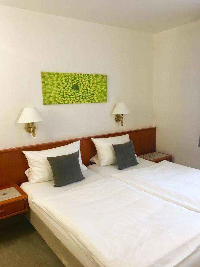 Hotel Garni Vierjahreszeiten 바트 슈타펠슈타인 외부 사진